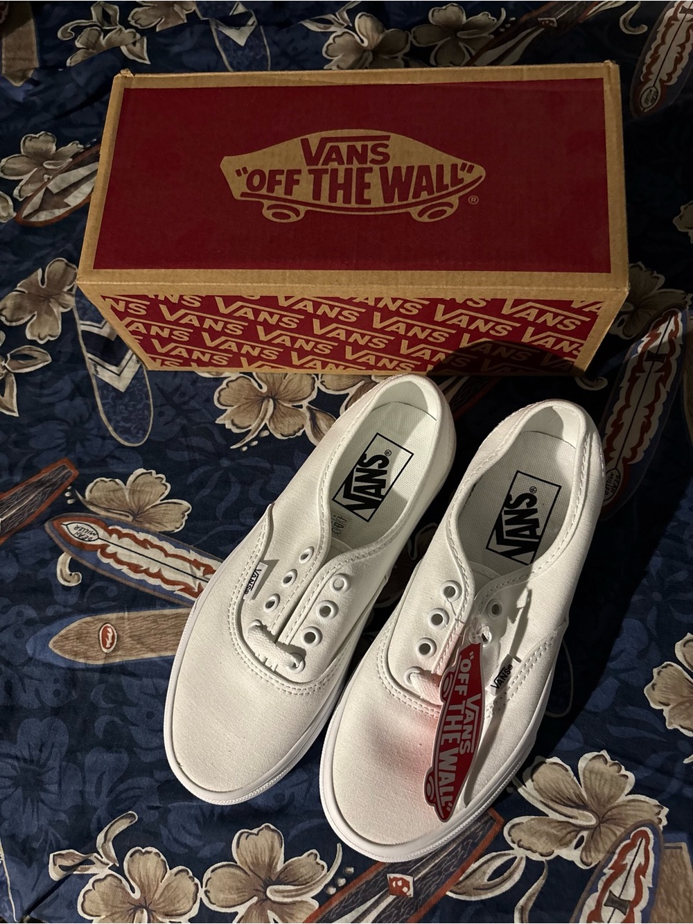 Vans White Authentic Shoe - Classic Low Profile